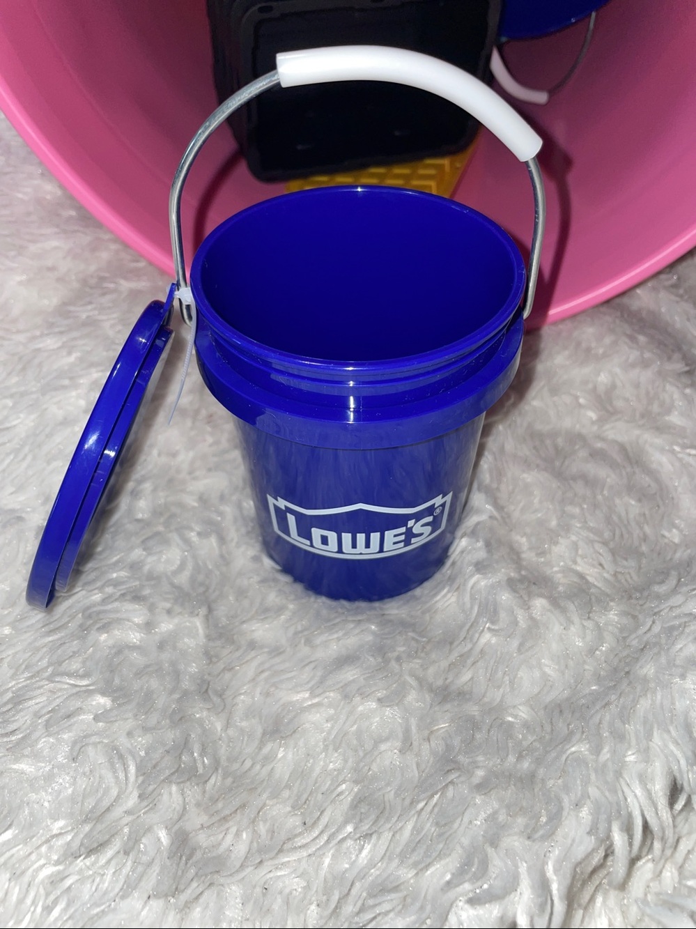 NWT Lowe’s Mini Blue bucket bucket w Lid